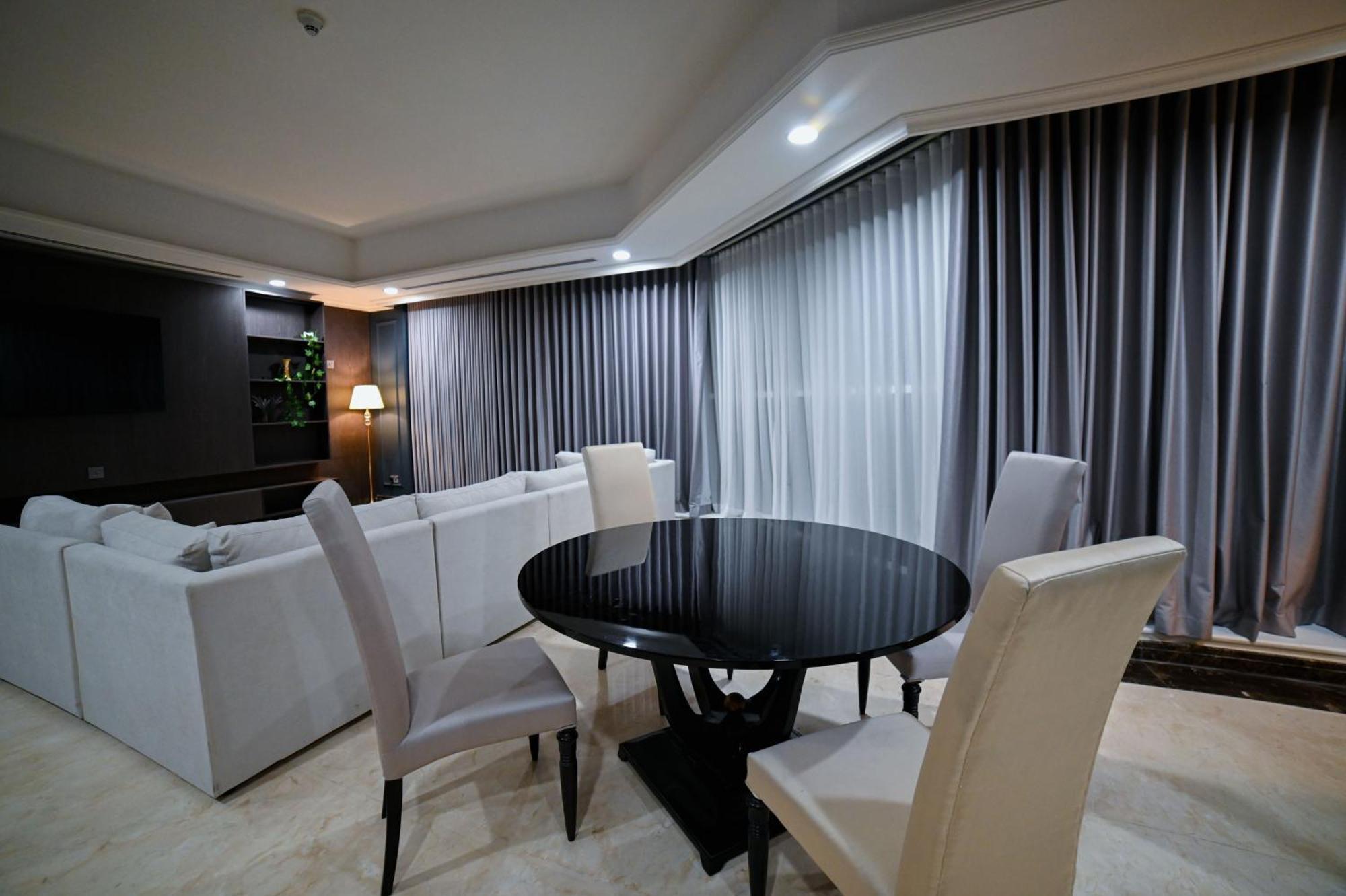 Seven Seas Hotel 迪拜 外观 照片
